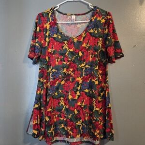 🌼LuLaRoe Floral Scoop Neck Top🌼